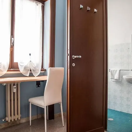 Apartment Near Museum